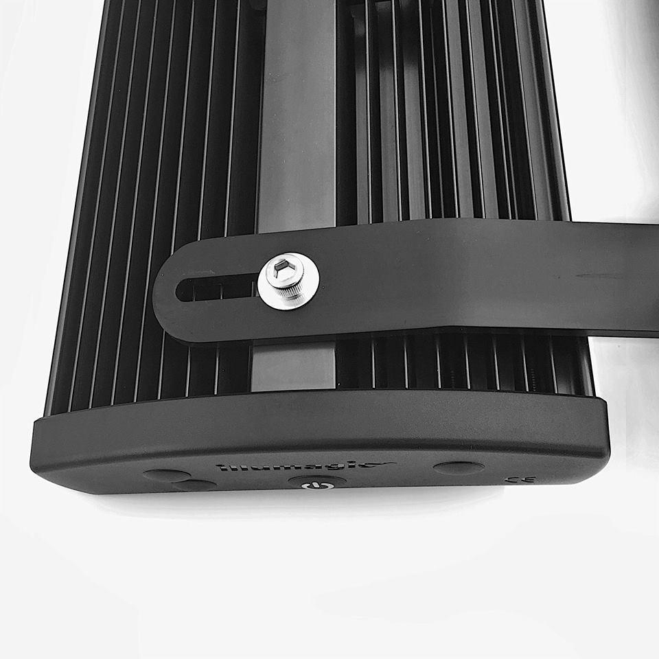 Dual Angled Hanging Mount 6